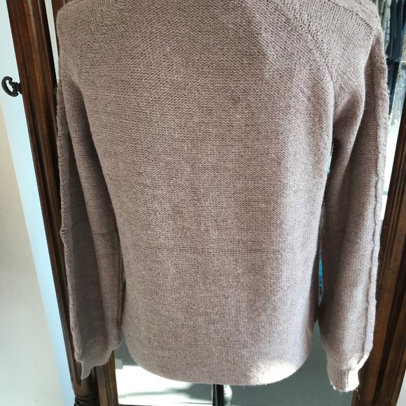 NEW Hem & Thread Lilac Sweater - Picture 3 of 3